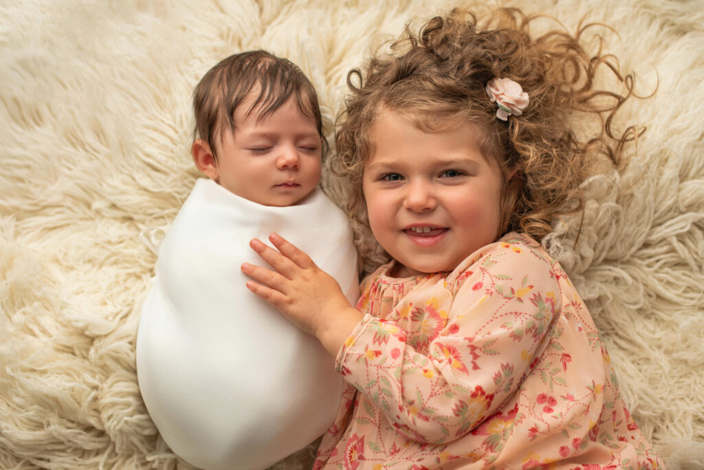 Sibling Newborn Session in los Angeles