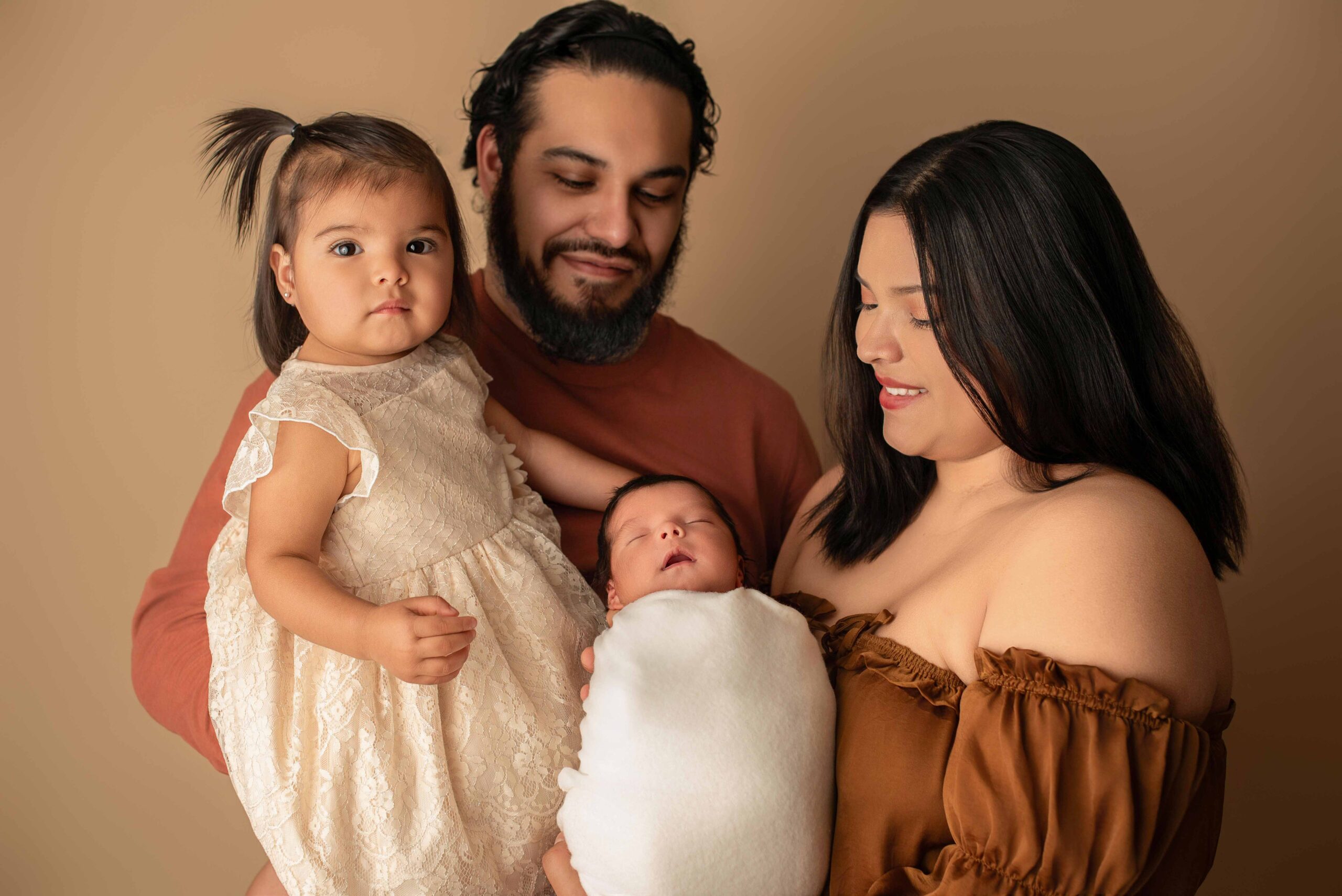 Sibling Newborn Session Family Picture