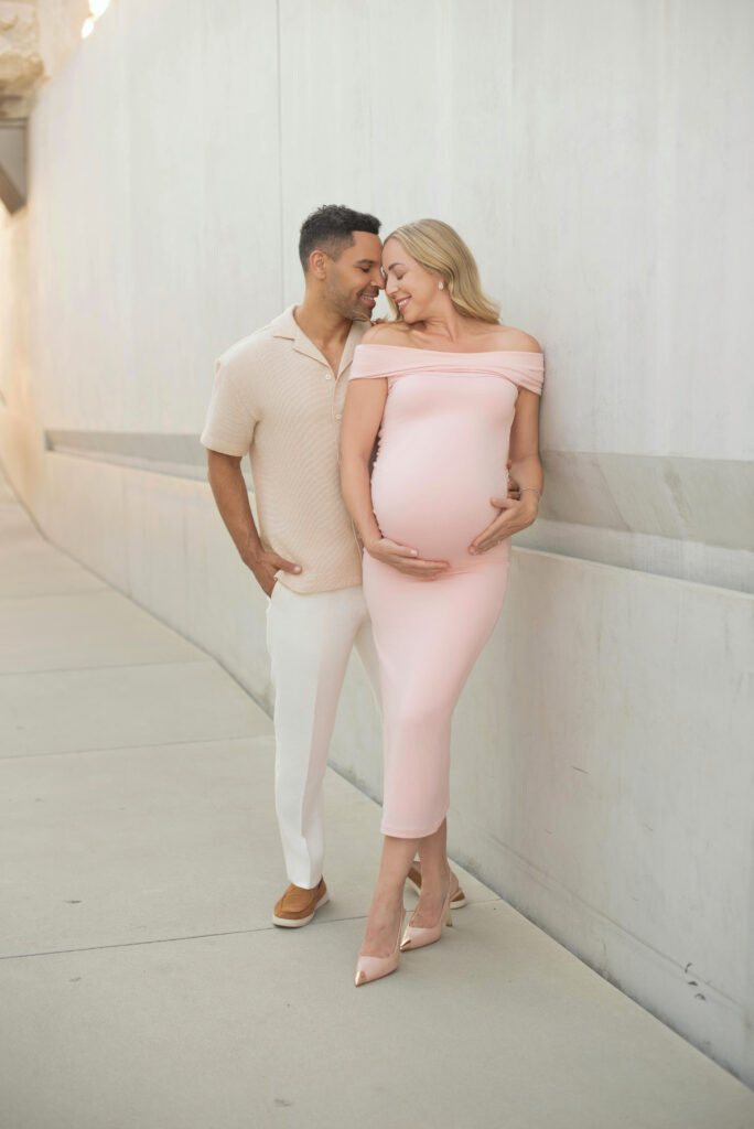 Maternity Photoshoot at the Levitated Mass at the                                                                                                                                             LACMA in Los Angeles, California 3