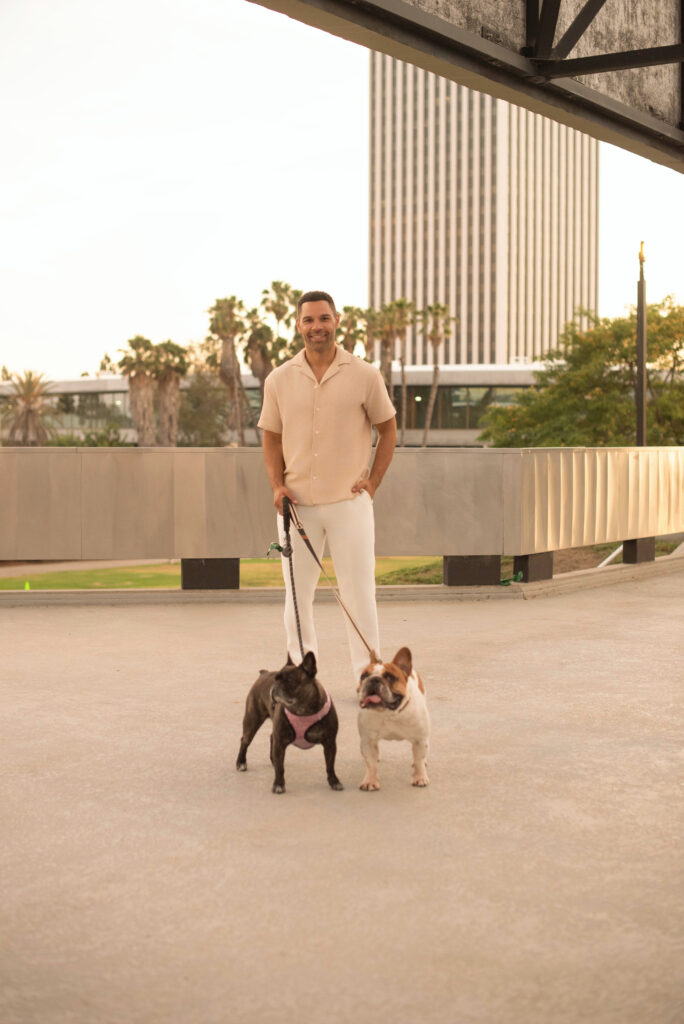 Couple Maternity Photoshoot with dogs at a park nearby LACMA in Los Angeles, California 1