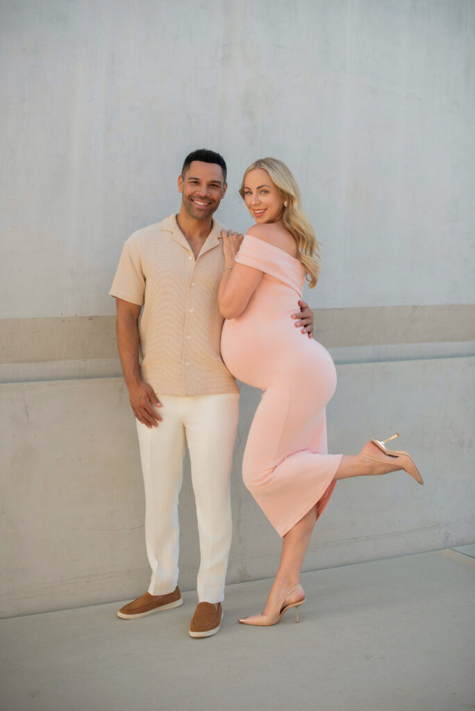 Maternity Photoshoot at the Levitated Mass at the                                                                                                                                             LACMA in Los Angeles, California 7